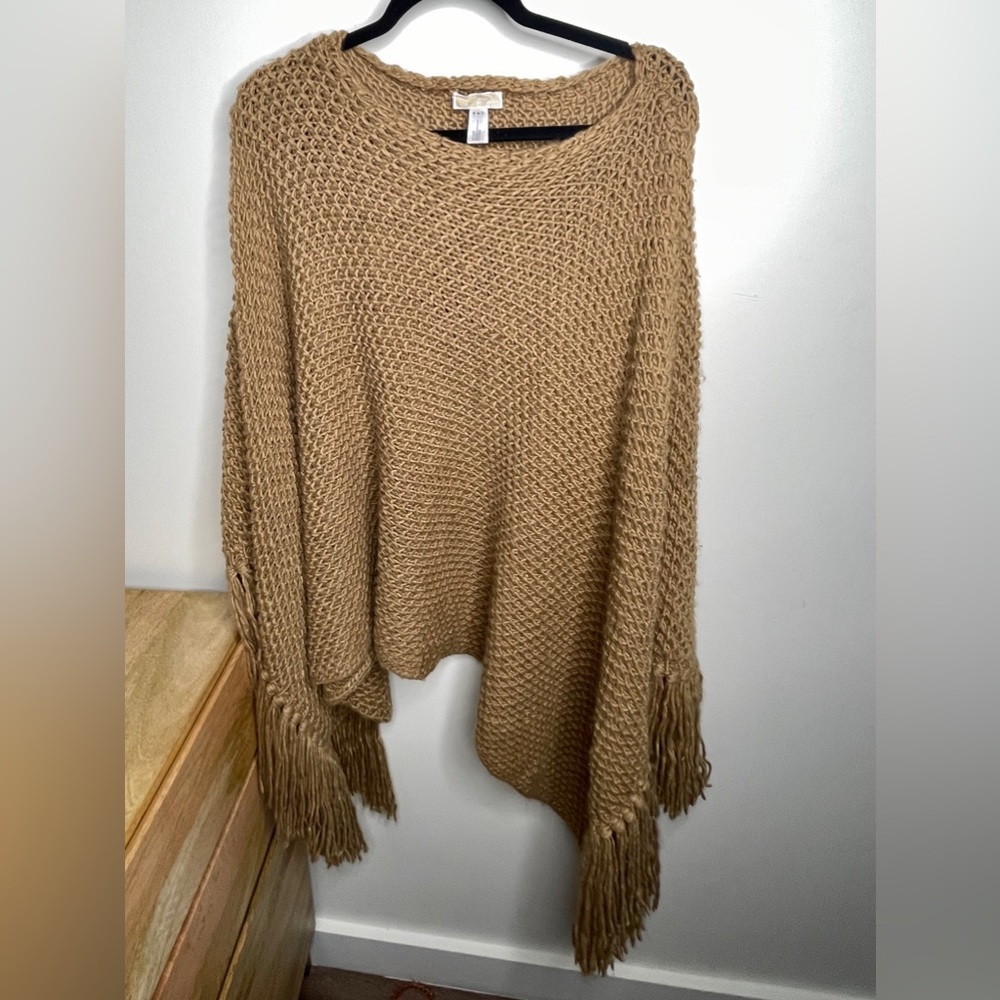 MICHAEL Michael Kors camel poncho. OS